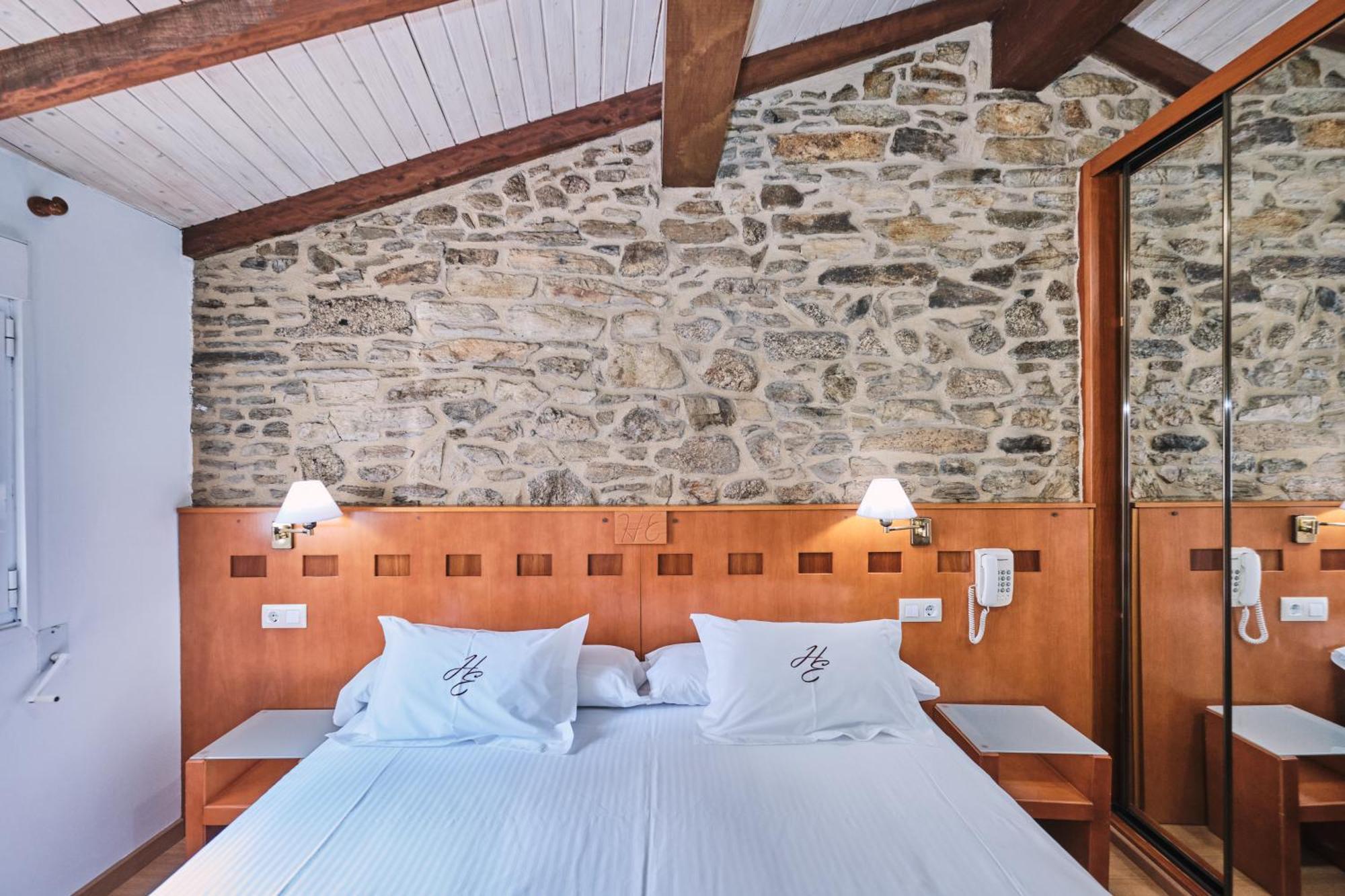 Hotel Entrecercas