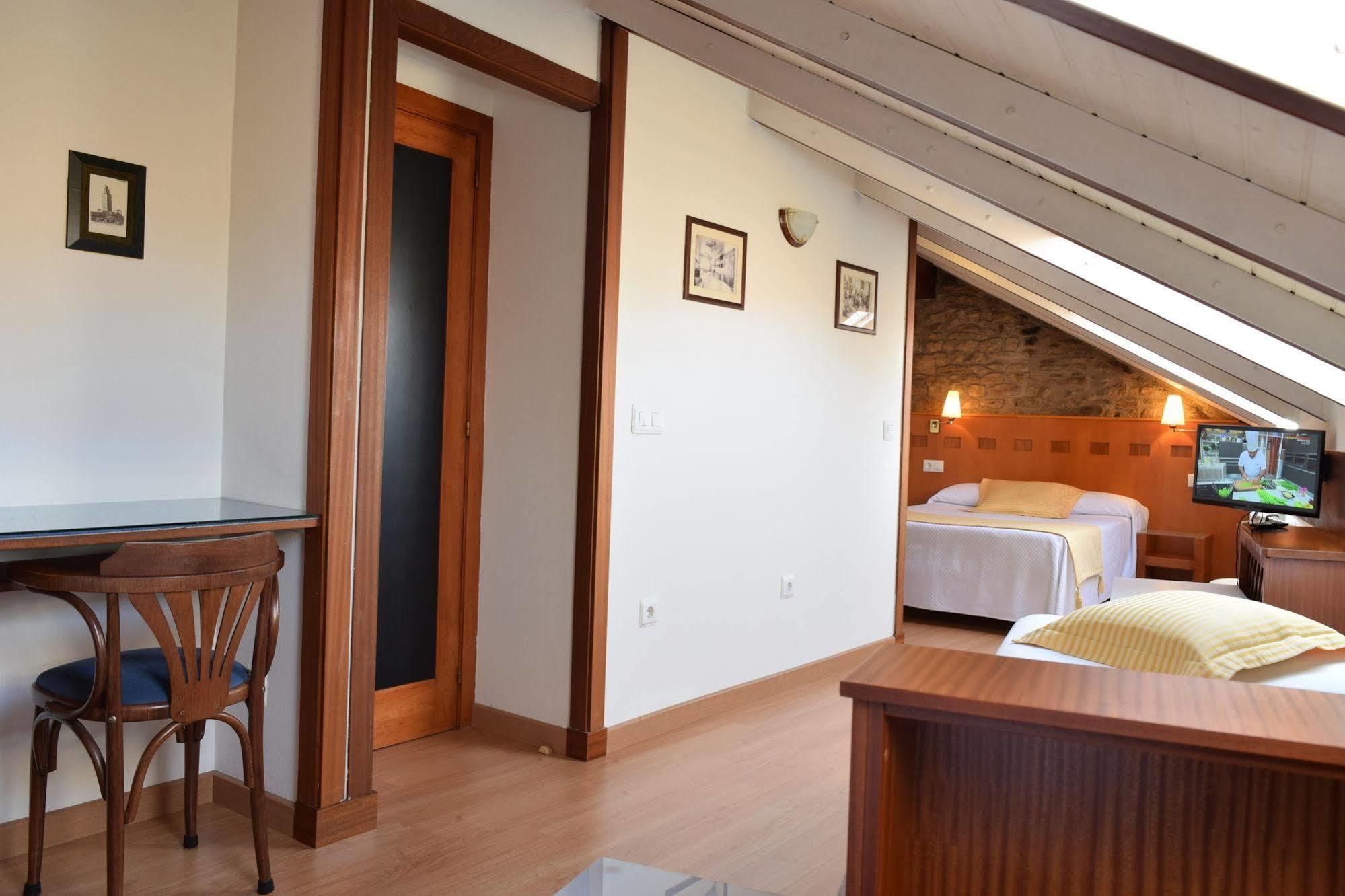 Hotel Entrecercas